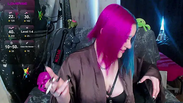 Snapshot of NeonNectar_ chatting on February 22, 2026, 1:35 pm NeonNectar online show from February 22, 2026, 1:35 pm