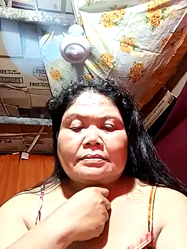 Snapshot of Mari_fvcks chatting on November 28, 2025, 9:53 am Mari fvcks online show from November 28, 2025, 9:53 am