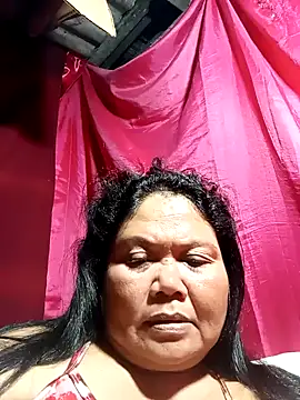 Snapshot of Mari_fvcks chatting on November 3, 2025, 1:44 am Mari fvcks online show from November 3, 2025, 1:44 am