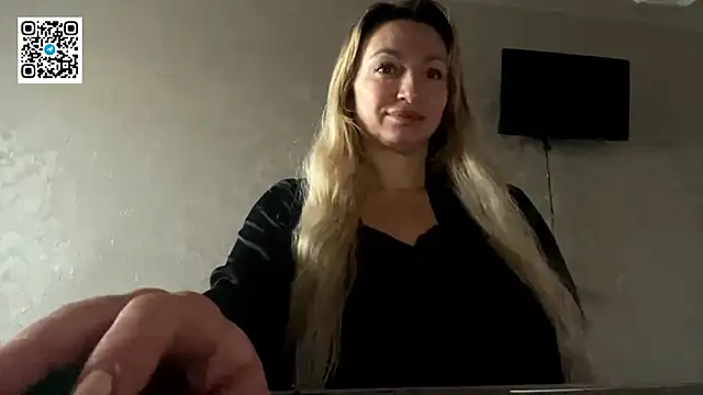 Snapshot of Lapussia chatting on October 26, 2025, 5:19 am Lapussia online show from October 26, 2025, 5:19 am