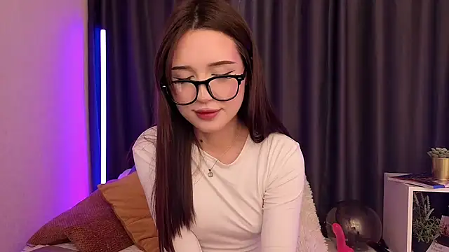 BlackEyesGirl online show from April 1, 2026, 7:10 am