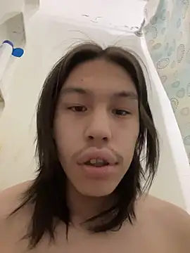 Snapshot of heytherepeoples717 chatting on November 24, 2025, 12:49 pm heytherepeoples717 online show from November 24, 2025, 12:49 pm