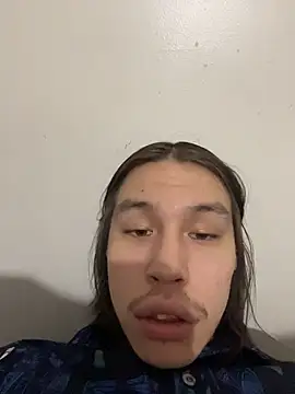 Snapshot of heytherepeoples717 chatting on December 3, 2025, 9:31 am heytherepeoples717 online show from December 3, 2025, 9:31 am