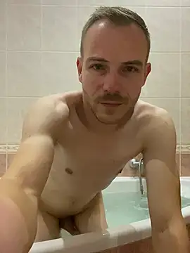 Skinny0150 online show from January 16, 2026, 8:02 pm