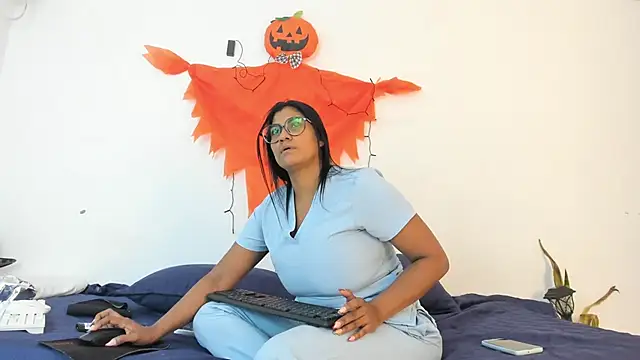 Snapshot of _Miaa_khalifa_ chatting on October 28, 2025, 12:26 pm Miaa khalifa online show from October 28, 2025, 12:26 pm