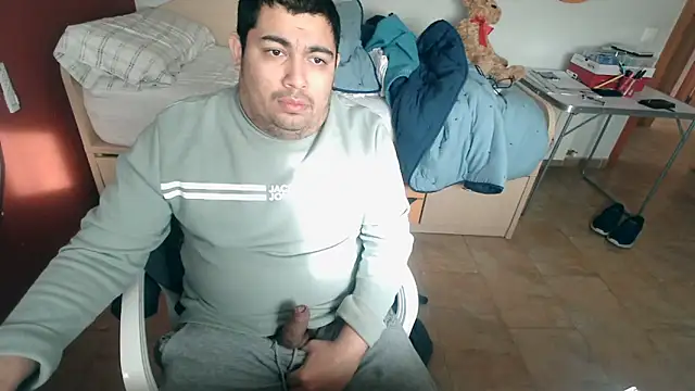 Martigato3 online show from February 15, 2026, 3:00 pm