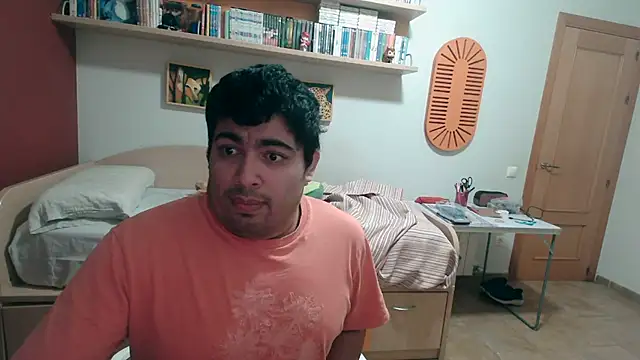 Snapshot of Martigato3 chatting on October 23, 2025, 6:39 pm Martigato3 online show from October 23, 2025, 6:39 pm