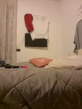 amalia202555 online show from November 11, 2025, 4:13 pm