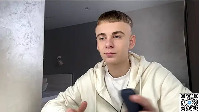 Snapshot of echowraith chatting on November 15, 2025, 10:19 am echowraith online show from November 15, 2025, 10:19 am