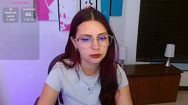 Snapshot of AlanaGarcia19 chatting on October 24, 2025, 11:31 am AlanaGarcia19 online show from October 24, 2025, 11:31 am