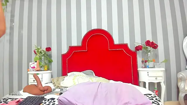 Snapshot of Salomee_hernandez chatting on December 4, 2025, 12:48 pm Salomee hernandez online show from December 4, 2025, 12:48 pm