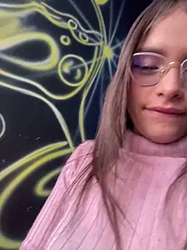 Snapshot of Hannacooper3 chatting on December 3, 2025, 10:31 pm Hannacooper3 online show from December 3, 2025, 10:31 pm