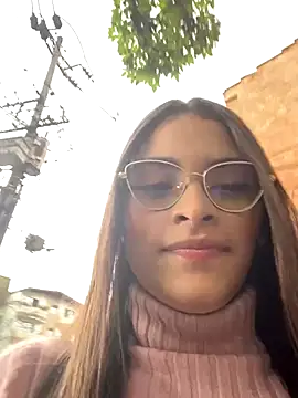 Snapshot of Hannacooper3 chatting on November 15, 2025, 6:34 pm Hannacooper3 online show from November 15, 2025, 6:34 pm