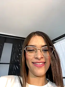 Snapshot of Hannacooper3 chatting on November 25, 2025, 8:53 pm Hannacooper3 online show from November 25, 2025, 8:53 pm