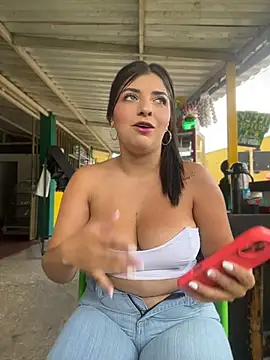 Isaa-Sweet online show from July 8, 2026, 4:07 pm