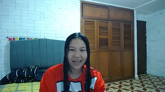 Snapshot of Naia_Stant chatting on October 23, 2025, 11:58 pm Naia Stant online show from October 23, 2025, 11:58 pm