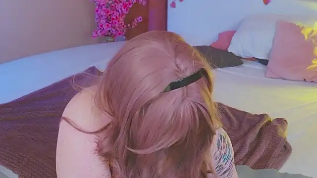 fillisfox  online show from February 17, 2026, 4:48 pm