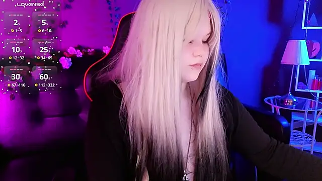 Snapshot of fillisfox_ chatting on September 17, 2025, 3:14 pm fillisfox online show from September 17, 2025, 3:14 pm