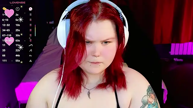 fillisfox  online show from March 26, 2026, 4:05 pm