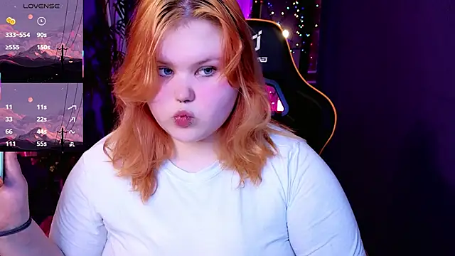 Snapshot of fillisfox_ chatting on May 26, 2026, 3:32 pm fillisfox online show from May 26, 2026, 3:32 pm