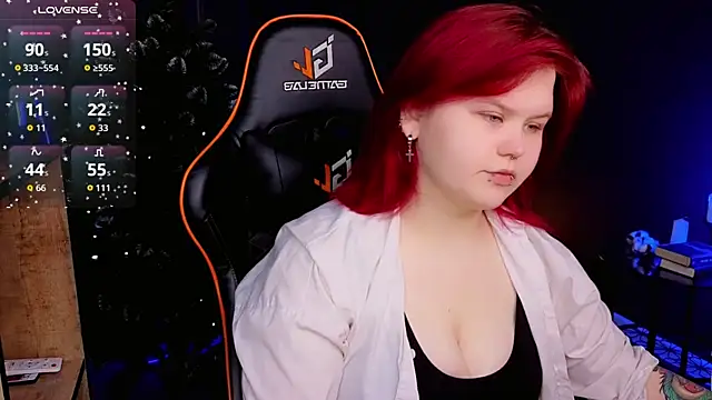 Snapshot of fillisfox_ chatting on December 3, 2025, 10:58 am fillisfox online show from December 3, 2025, 10:58 am