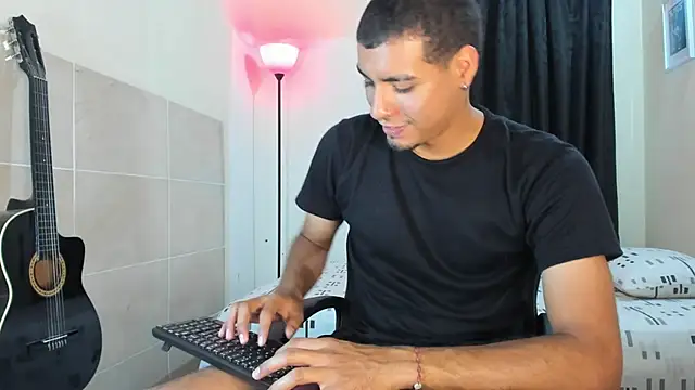 TeamPorn 19 online show from October 23, 2025, 7:12 pm