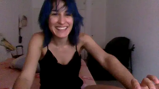 Snapshot of kendrafarq chatting on January 13, 2026, 4:00 pm kendrafarq online show from January 13, 2026, 4:00 pm