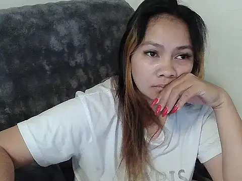 Snapshot of AsiannBella chatting on October 9, 2025, 3:01 pm AsiannBella online show from October 9, 2025, 3:01 pm