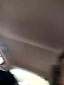 twitshe online show from October 27, 2025, 12:28 pm