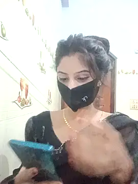 Snapshot of Hot-Soniya733 chatting on November 5, 2025, 7:28 pm Hot-Soniya733 online show from November 5, 2025, 7:28 pm