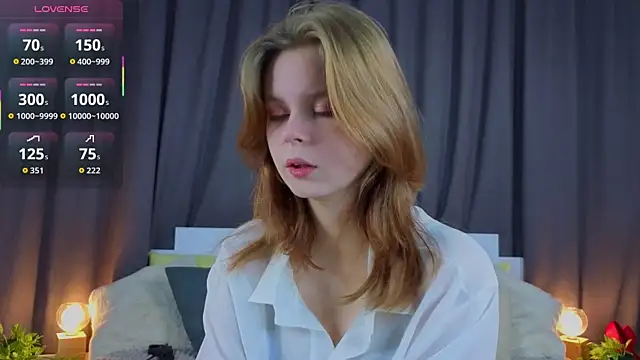 Snapshot of JulietteRain chatting on November 1, 2025, 4:34 pm JulietteRain online show from November 1, 2025, 4:34 pm