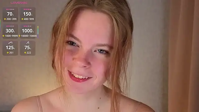 Snapshot of JulietteRain chatting on September 15, 2025, 5:13 pm JulietteRain online show from September 15, 2025, 5:13 pm