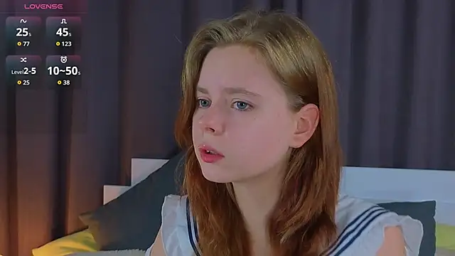 Snapshot of JulietteRain chatting on November 17, 2025, 5:17 pm JulietteRain online show from November 17, 2025, 5:17 pm