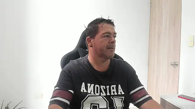 Snapshot of massimo_dannger chatting on October 30, 2025, 3:53 pm massimo dannger online show from October 30, 2025, 3:53 pm