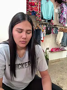 burbuja02 online show from April 12, 2026, 2:20 pm