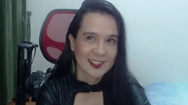 Snapshot of Aileendarkhot chatting on November 24, 2025, 4:34 am Aileendarkhot online show from November 24, 2025, 4:34 am