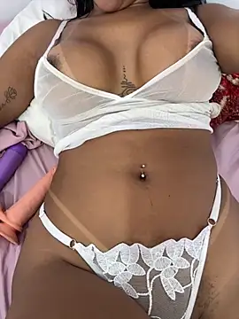 Snapshot of jujugostamt2000 chatting on November 20, 2025, 12:28 pm jujugostamt2000 online show from November 20, 2025, 12:28 pm