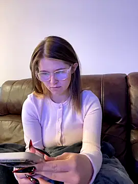 Snapshot of Riley_ray69 chatting on October 28, 2025, 4:39 pm Riley ray69 online show from October 28, 2025, 4:39 pm