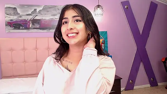 Dulciinea 07  online show from October 14, 2025, 3:18 am
