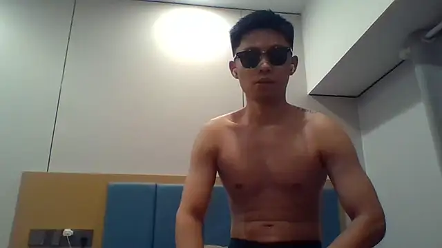 jensenyep online show from October 21, 2025, 4:39 pm