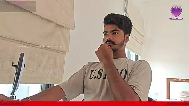 Snapshot of mrbuddy85 chatting on October 7, 2025, 8:15 am mrbuddy85 online show from October 7, 2025, 8:15 am