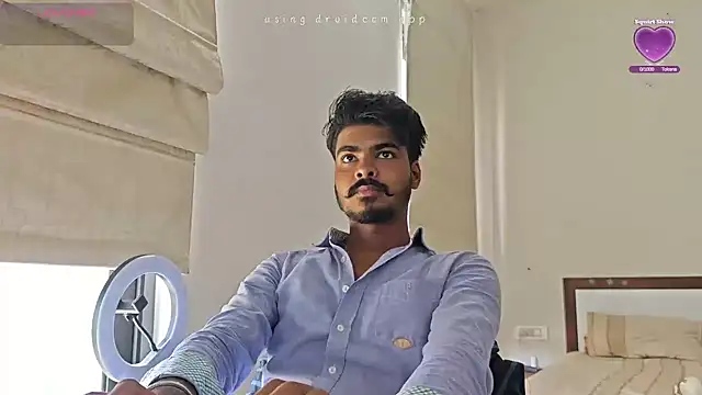 Snapshot of mrbuddy85 chatting on October 4, 2025, 8:05 am mrbuddy85 online show from October 4, 2025, 8:05 am