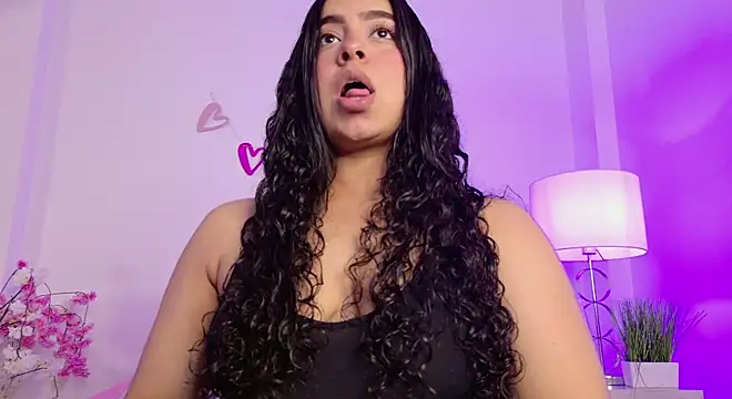 Snapshot of valentina_king18 chatting on June 9, 2026, 7:04 pm valentina king18 online show from June 9, 2026, 7:04 pm