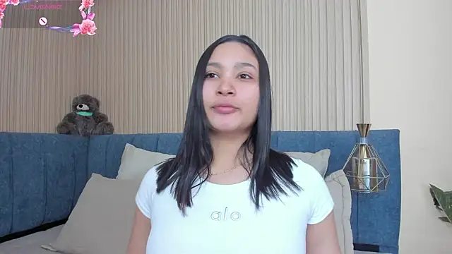 Snapshot of angel_ponce chatting on February 2, 2026, 7:13 pm angel ponce online show from February 2, 2026, 7:13 pm