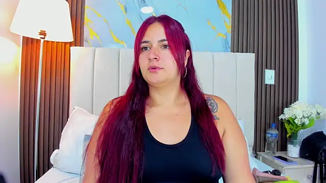 Snapshot of Victoria_Guzman chatting on April 27, 2026, 3:21 pm Victoria Guzman online show from April 27, 2026, 3:21 pm