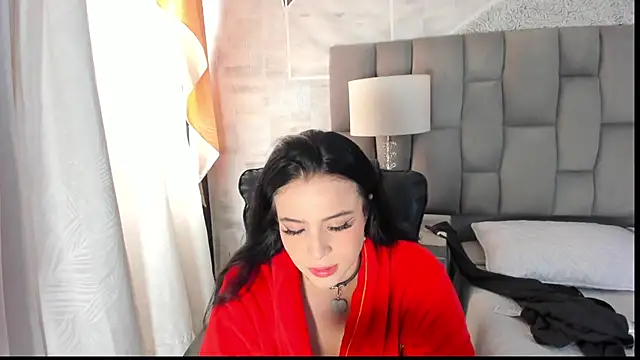 Snapshot of ChannelWhite_ chatting on October 14, 2025, 9:25 pm ChannelWhite online show from October 14, 2025, 9:25 pm