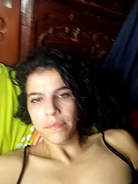 lucerocutte online show from April 8, 2026, 4:14 am