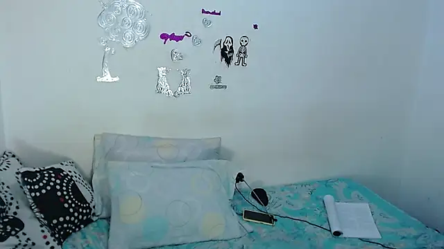 EvaHarryy online show from May 15, 2026, 11:47 pm