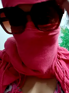 roshni19 online show from October 3, 2025, 9:16 pm