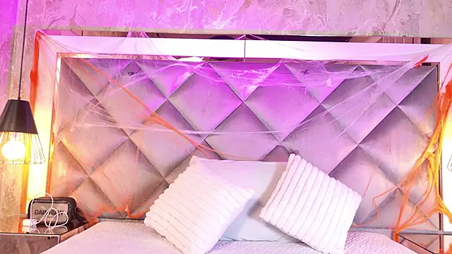 Snapshot of gemma_sm chatting on October 22, 2025, 3:17 am gemma sm online show from October 22, 2025, 3:17 am